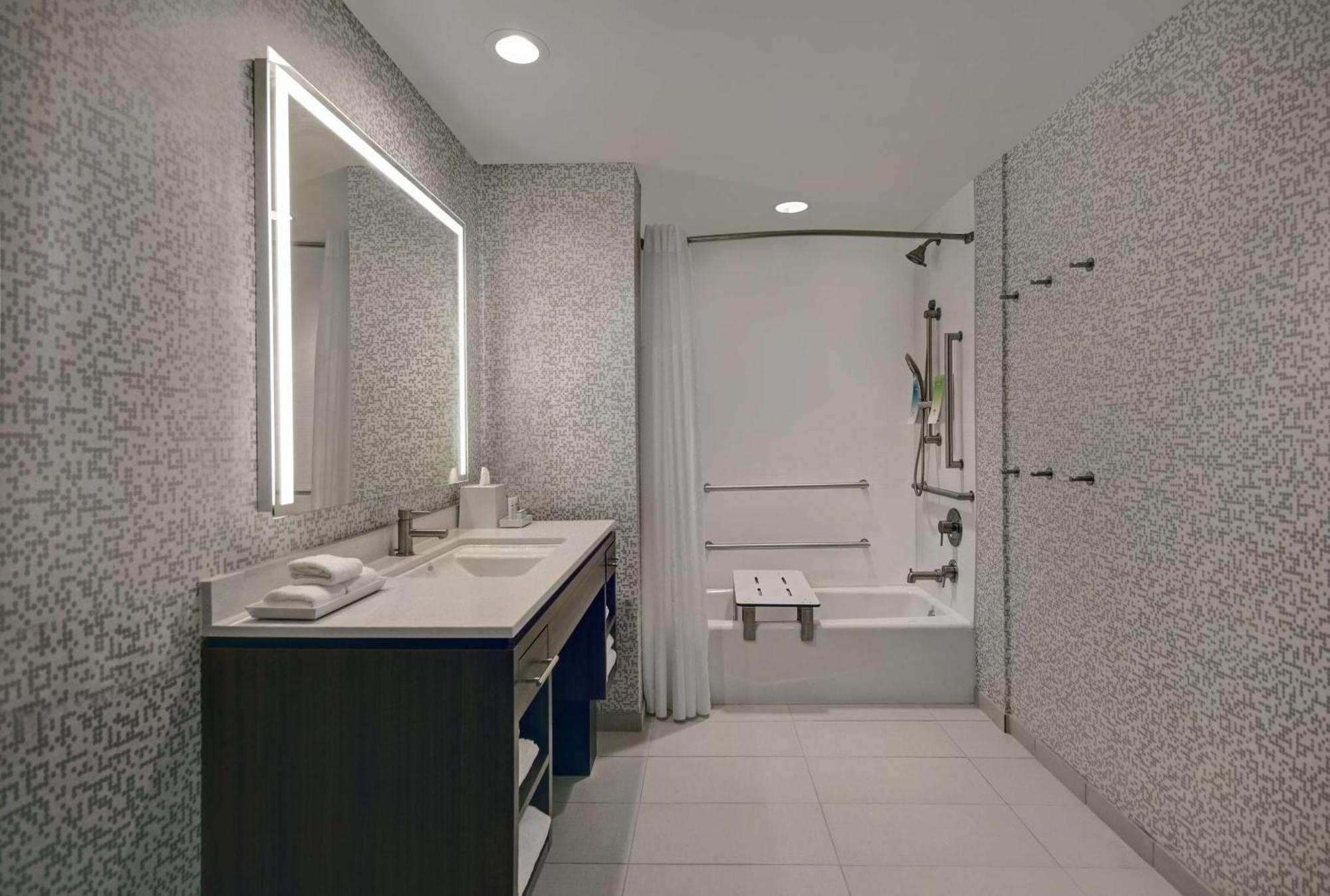 Hotel Home2 By Hilton Atlanta Airport North